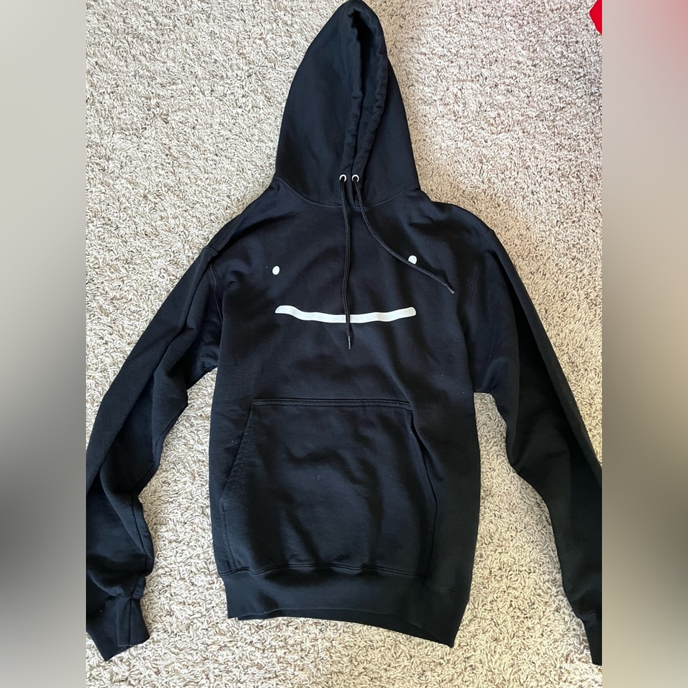 Adult Size L Black Smiley Face Hoodie in Amazing condition!